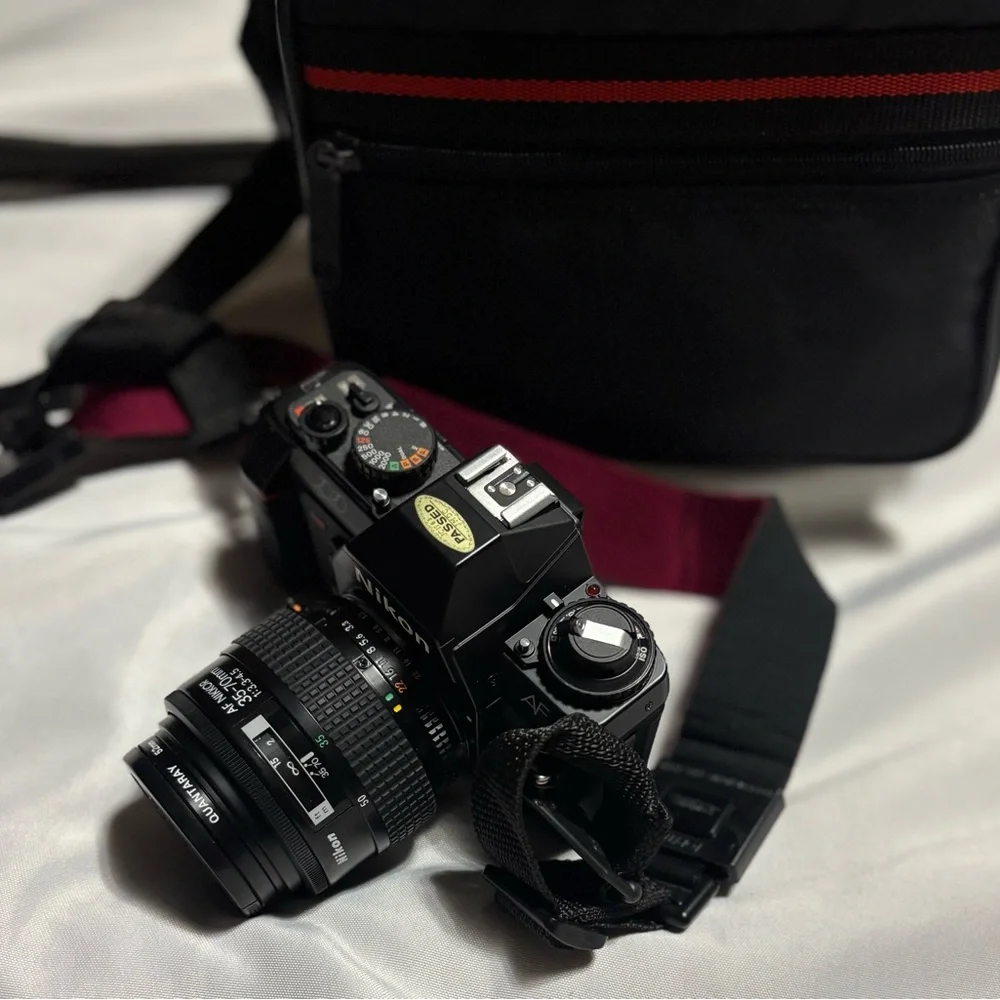Nikon N2020 AF Camera